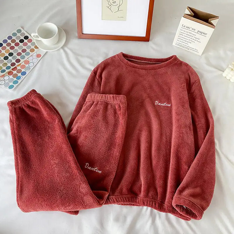 Soft Winter Pajamas Kit