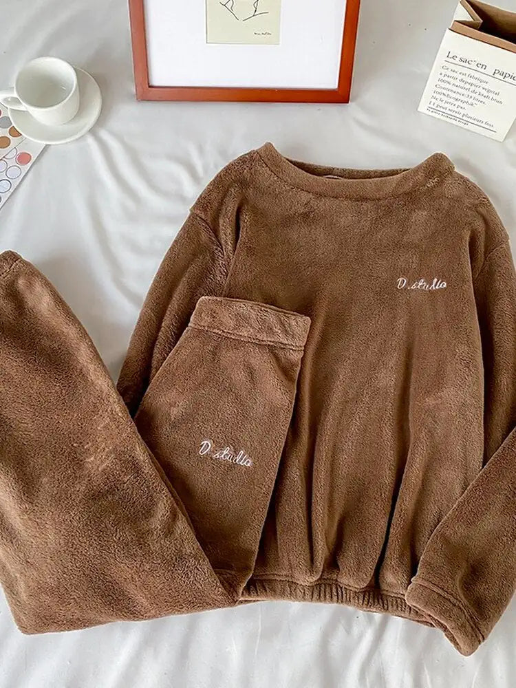 Soft Winter Pajamas Kit