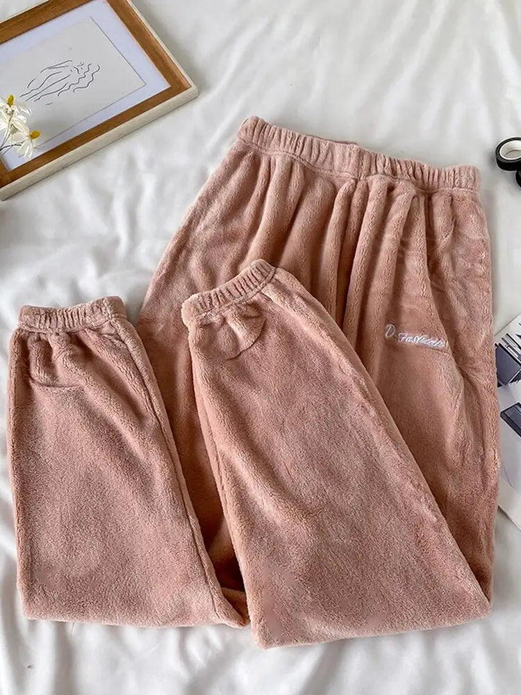 Soft Winter Pajamas Kit