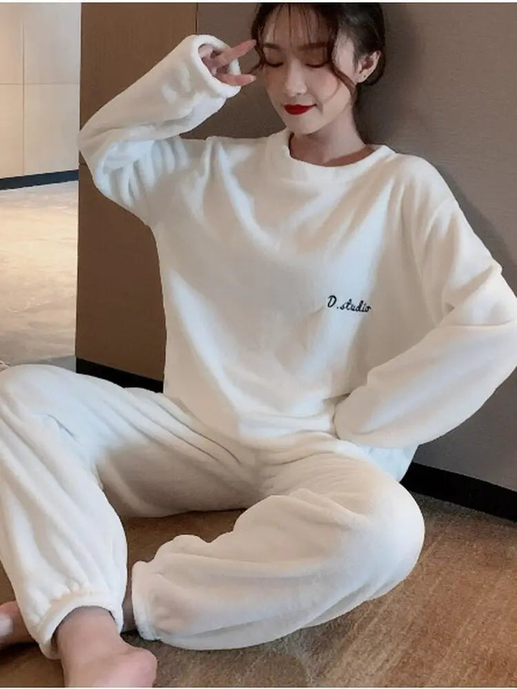 Soft Winter Pajamas Kit