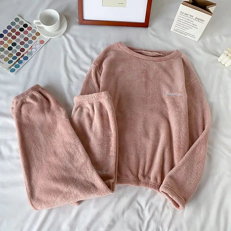 Soft Winter Pajamas Kit