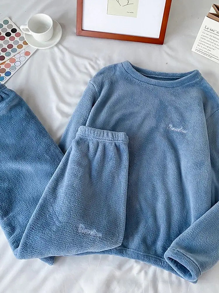 Soft Winter Pajamas Kit