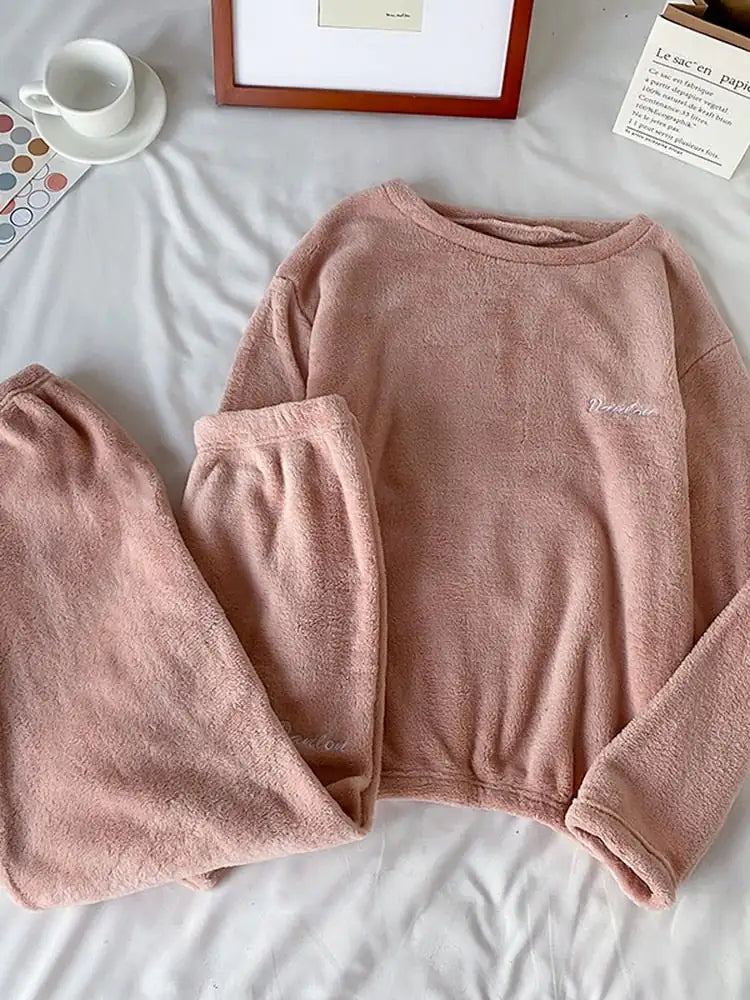 Soft Winter Pajamas Kit