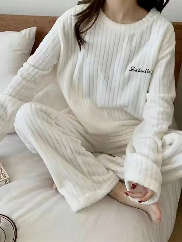 Soft Winter Pajamas Kit