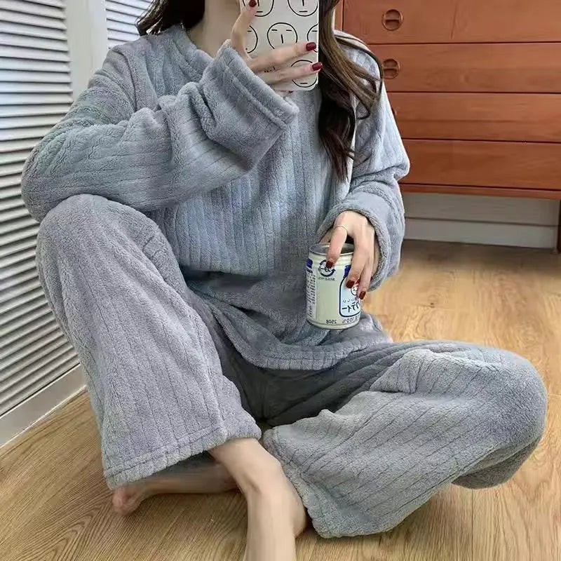 Soft Winter Pajamas Kit