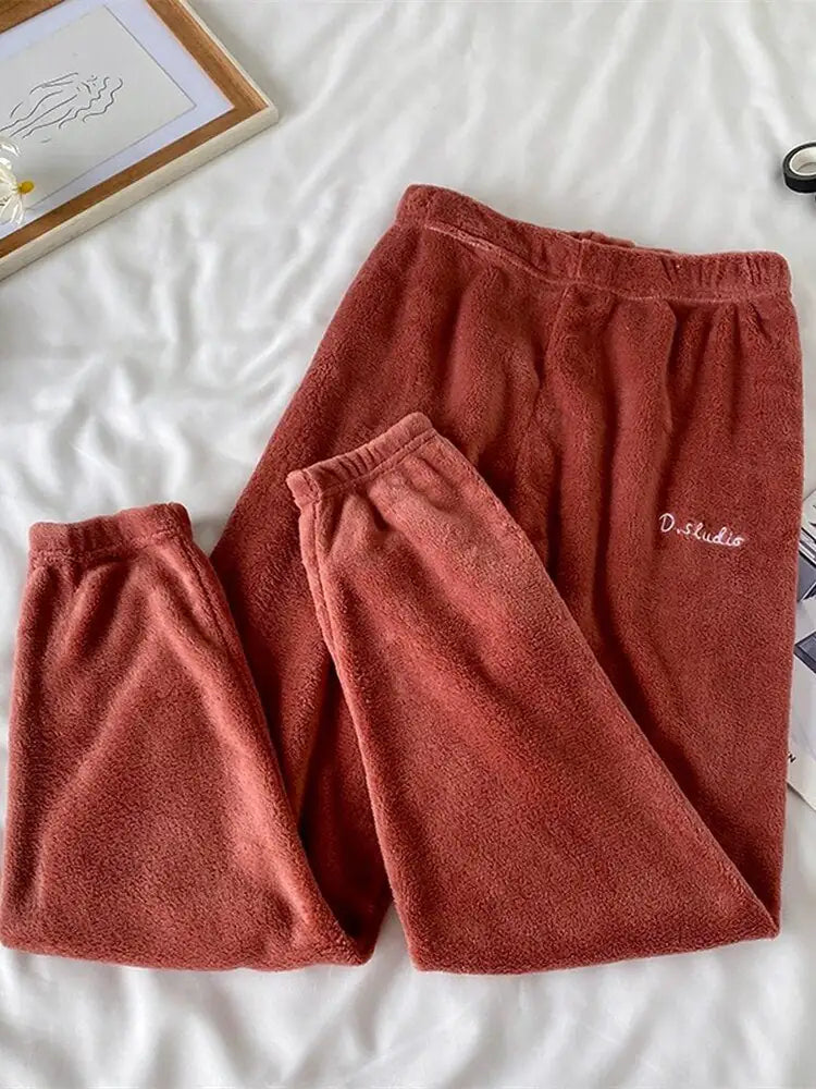 Soft Winter Pajamas Kit